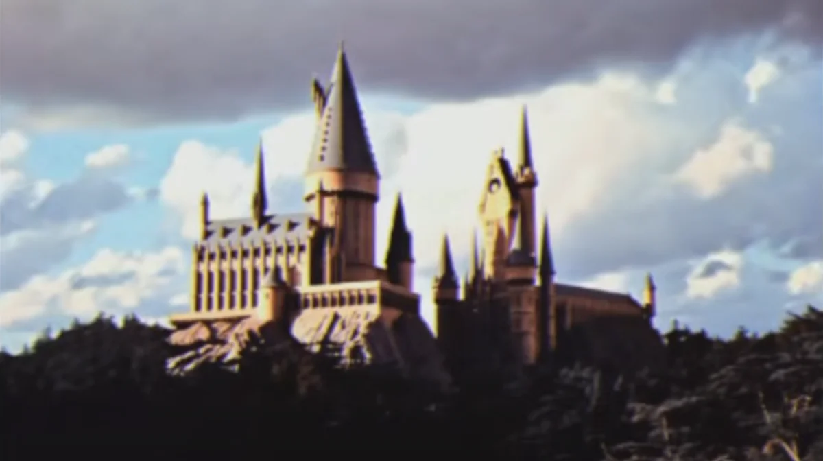 Et si Harry Potter avait été tourné dans les années 50 ? Cette vidéo IA est bluffante
